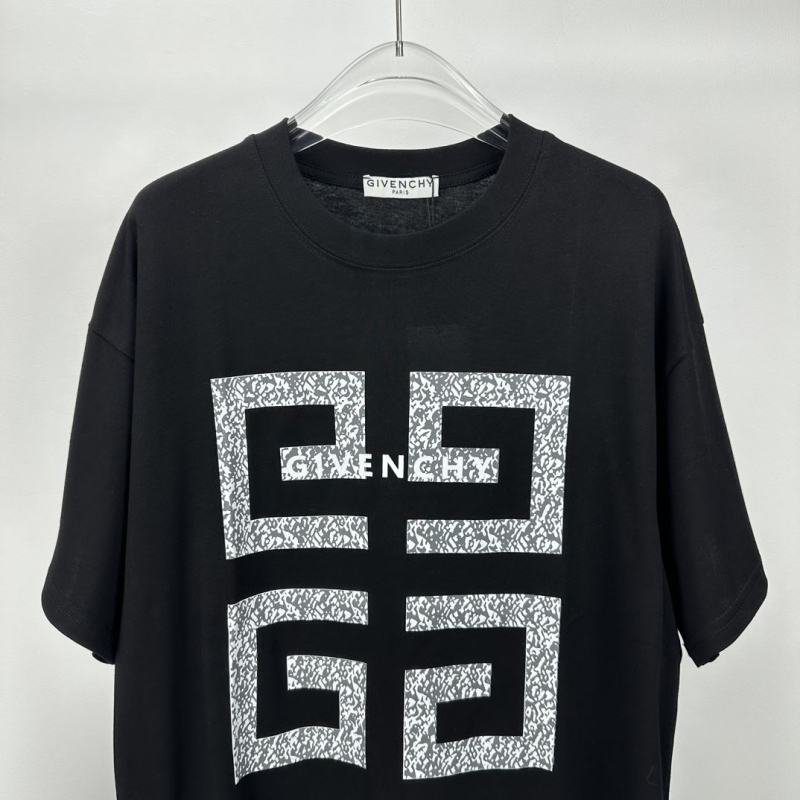 Givenchy T-Shirts